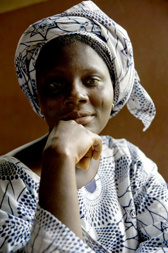 Portrait de femme. Abomey. Bénin. François Guibilato photographe.